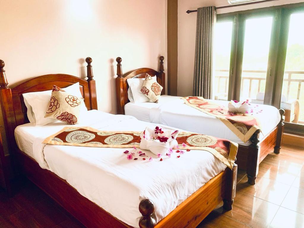 Happy Riverview Hotel Vang Vieng Exterior foto