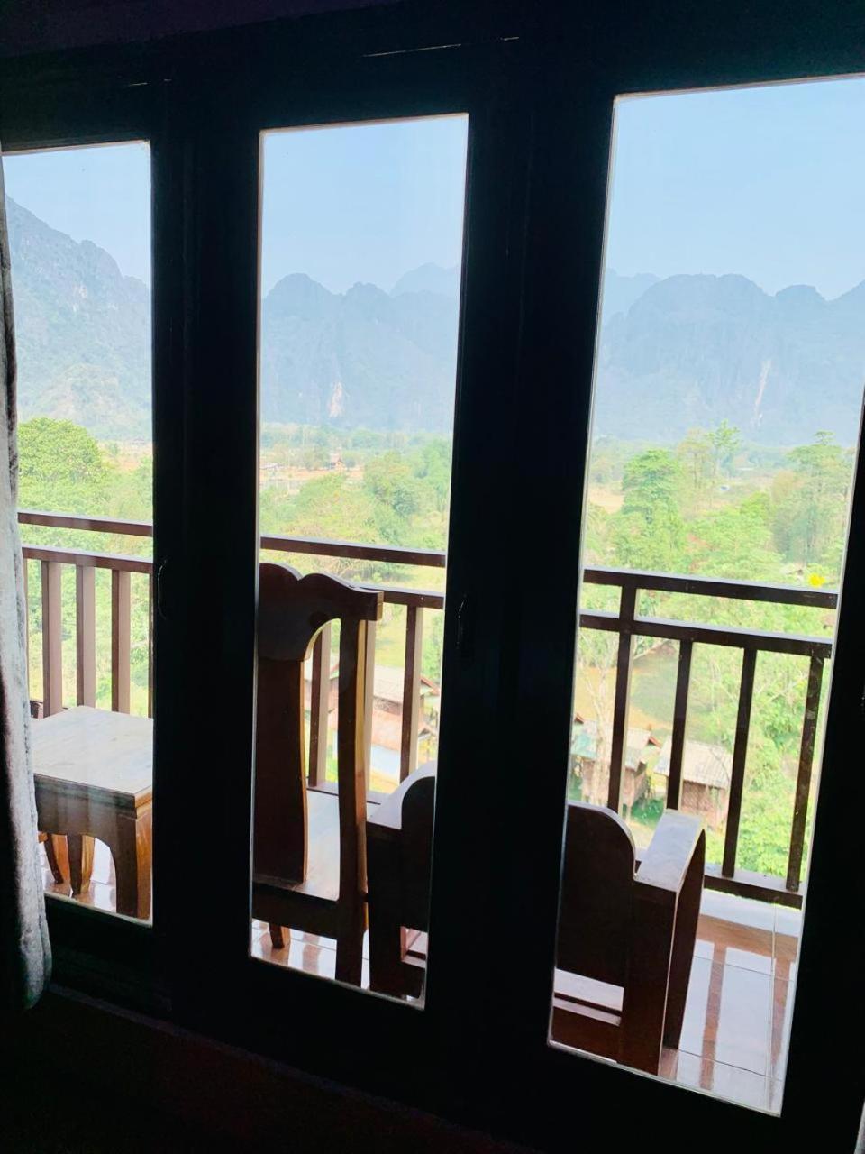 Happy Riverview Hotel Vang Vieng Exterior foto