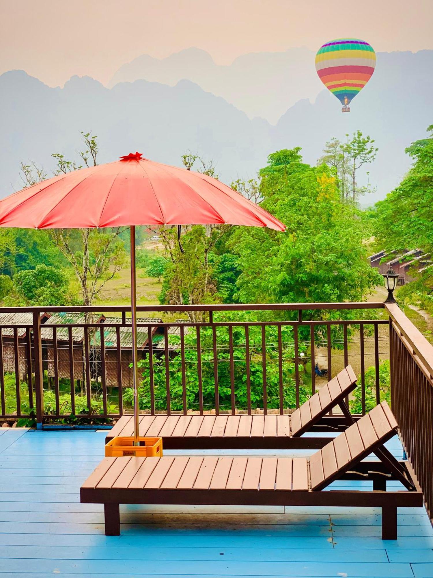 Happy Riverview Hotel Vang Vieng Exterior foto
