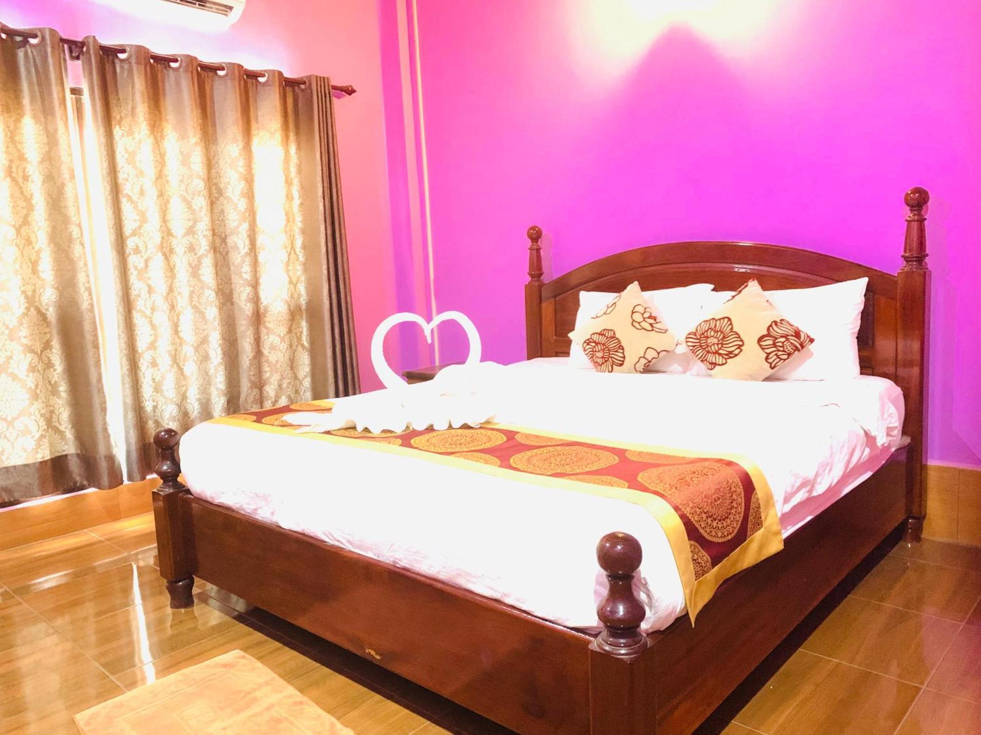 Happy Riverview Hotel Vang Vieng Exterior foto