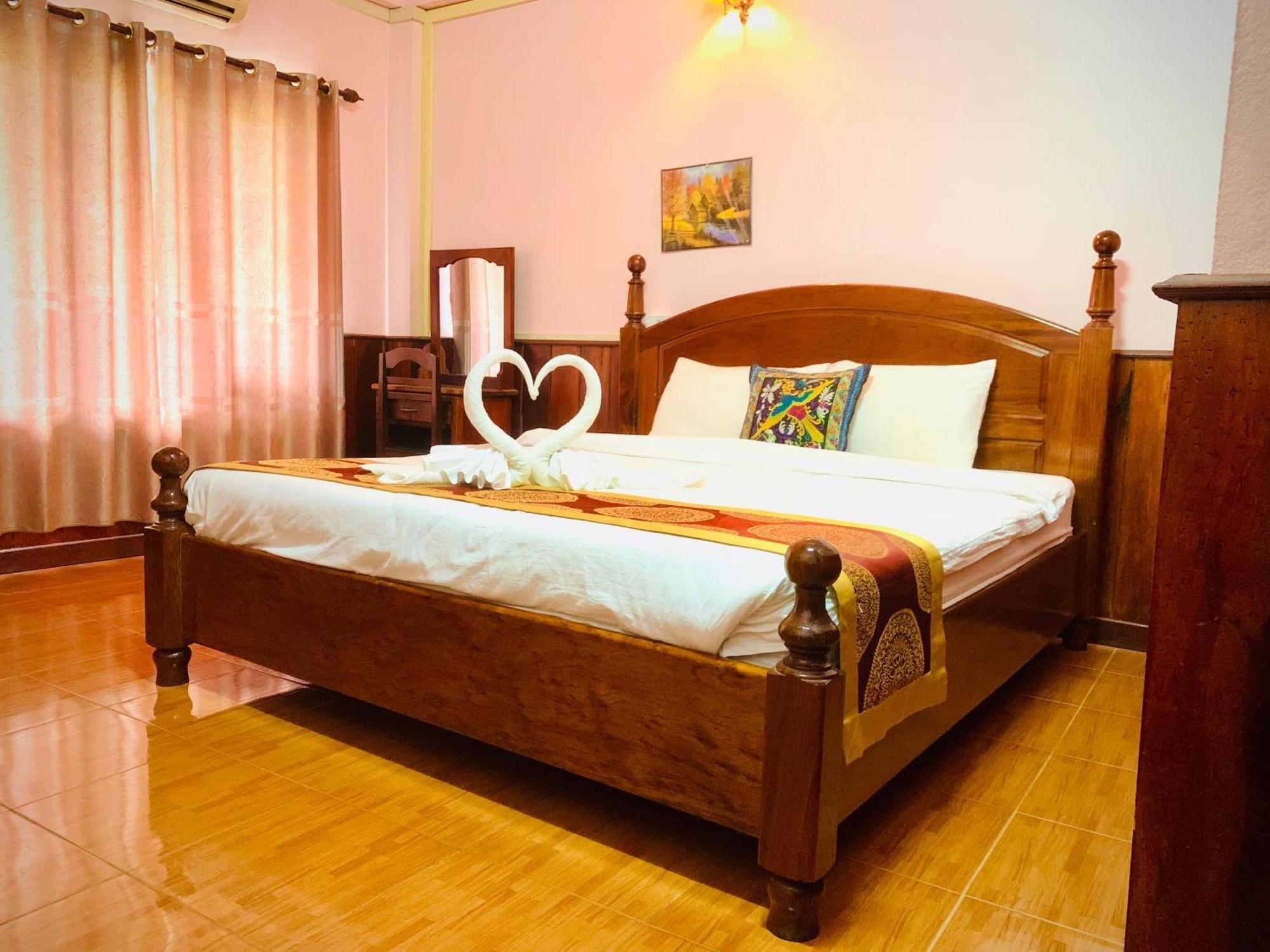 Happy Riverview Hotel Vang Vieng Exterior foto