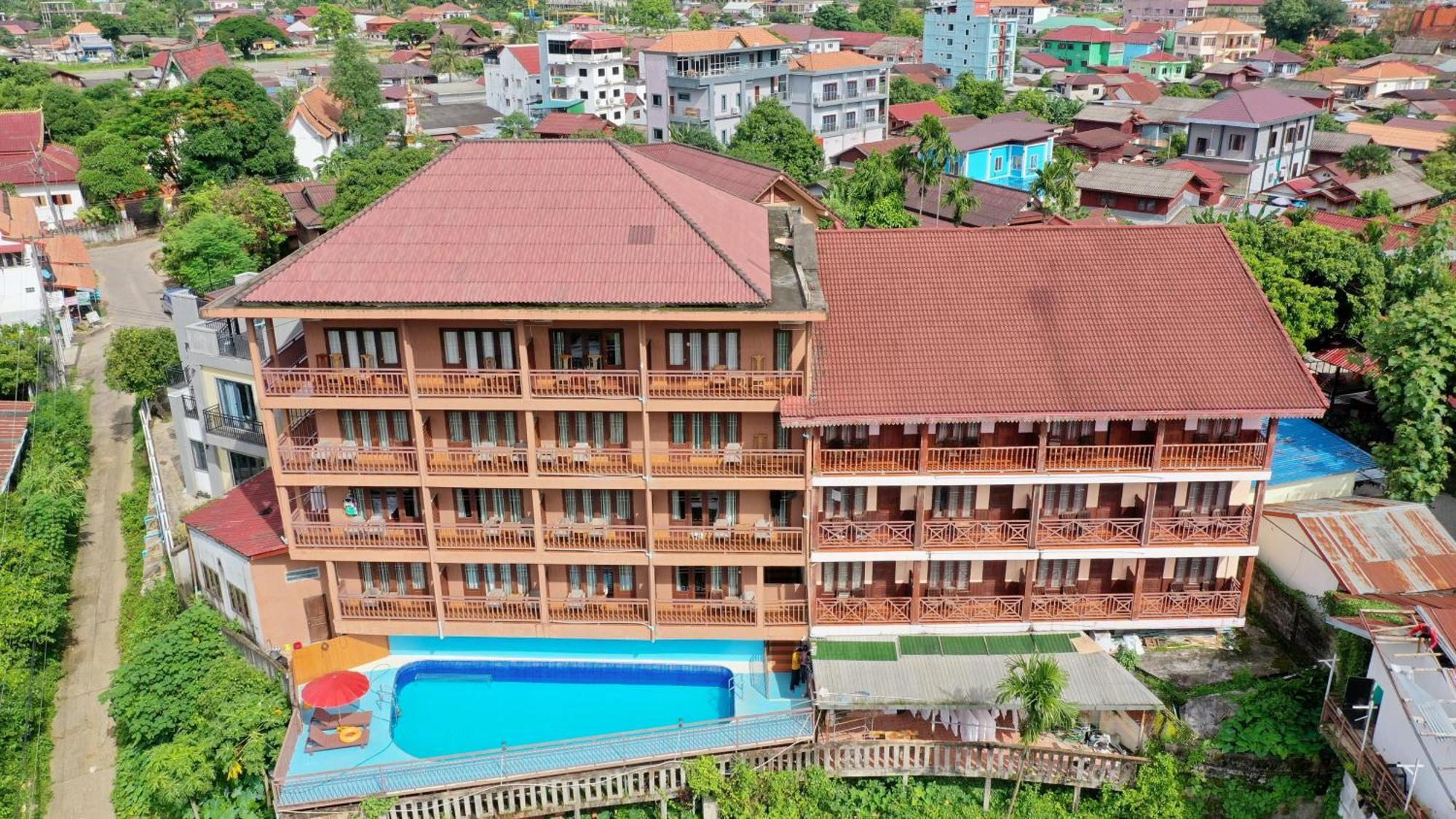 Happy Riverview Hotel Vang Vieng Exterior foto